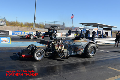 (near lane) Mitch Bowen - 